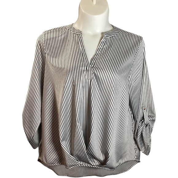 Chic Black and White Striped Blouse, Plus Size 2X - Picture 1 of 9